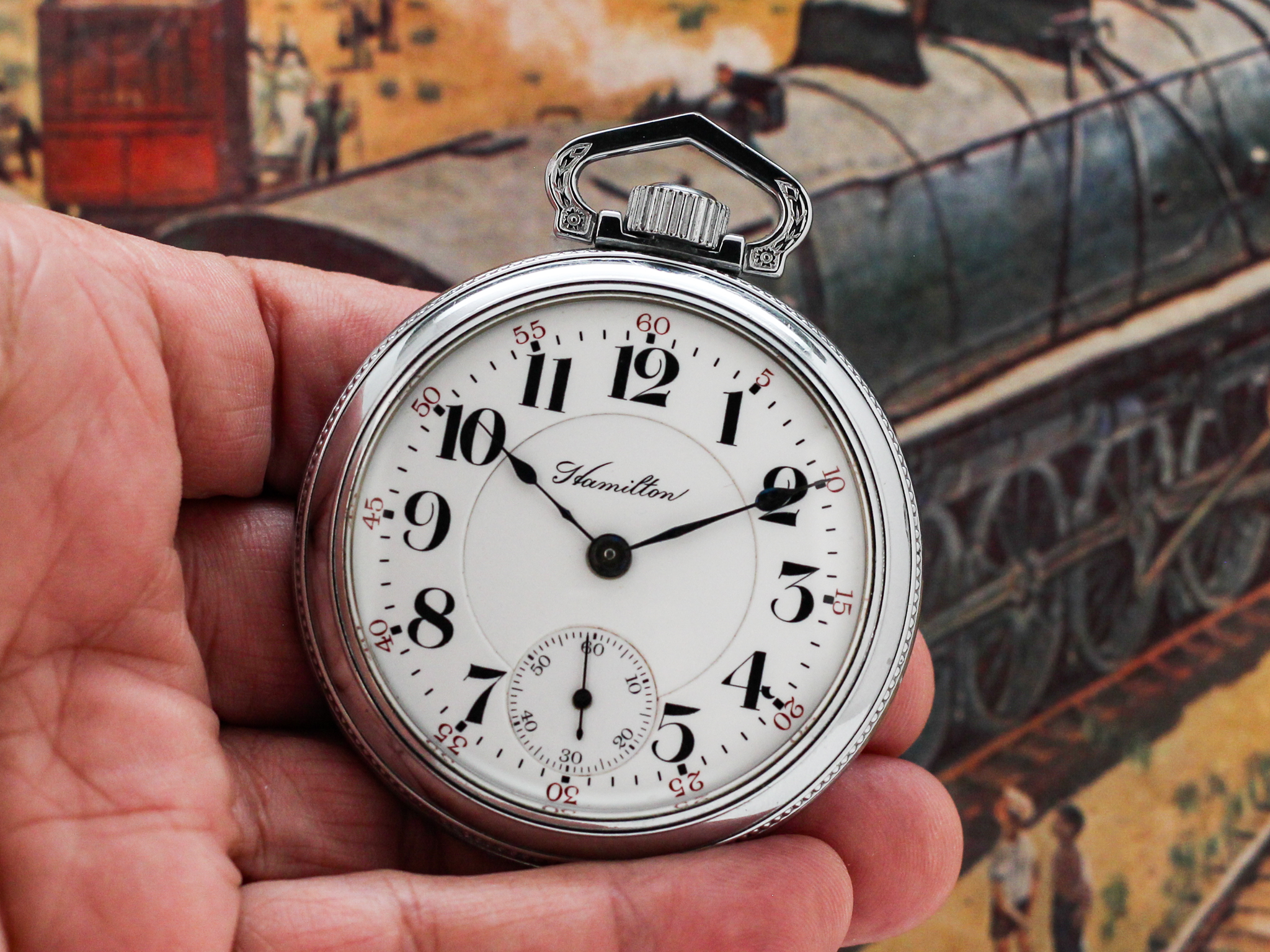 Pristine Hamilton Railroad Grade 940 Housed in the Popular Train Engraved Case (Copy) image 4